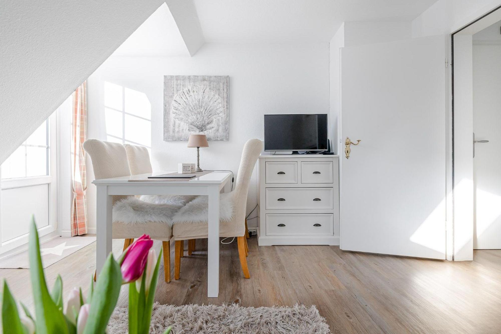 Lister Wind Apartment Ngoại thất bức ảnh